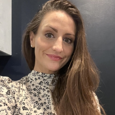 Alexandra Knight