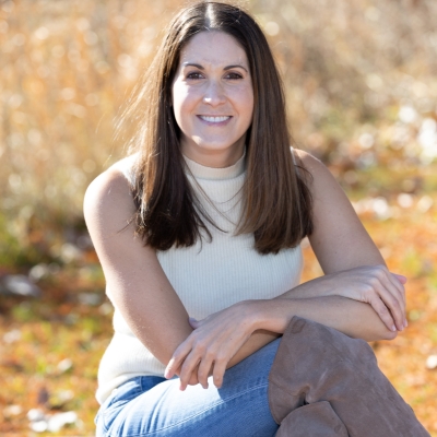 Amanda Alpert Knight