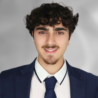 Arya Akbarshahi
