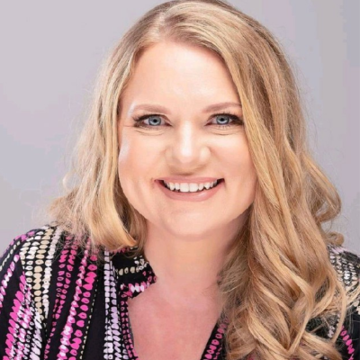 Photo of Bonnie Logsdon